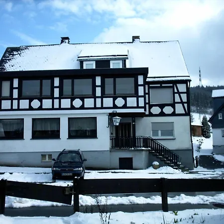 بيت ضيافة Haus Hubertus وينتربرغ